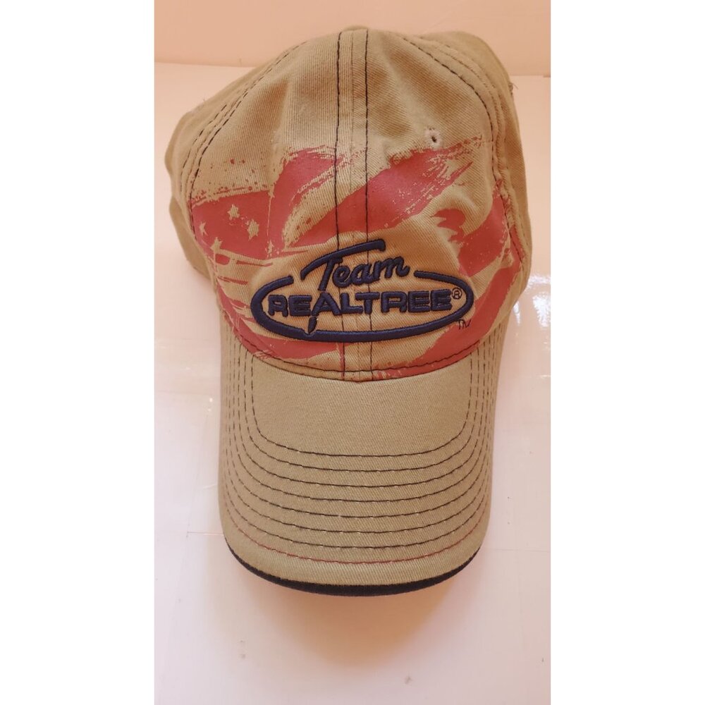 Team Realtree Khaki Beige Adjustable Baseball Cap With Red & Black Design